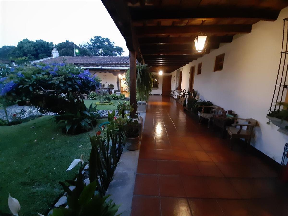 אנטיגואה גואטמלה Hostal San Nicolas מראה חיצוני תמונה
