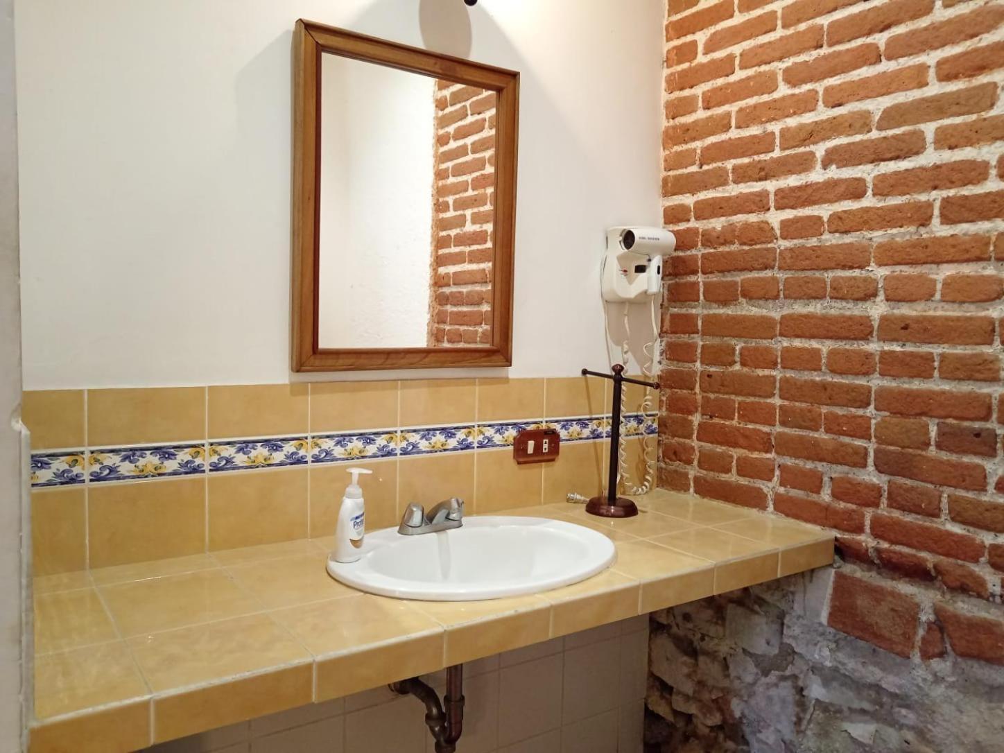 אנטיגואה גואטמלה Hostal San Nicolas מראה חיצוני תמונה