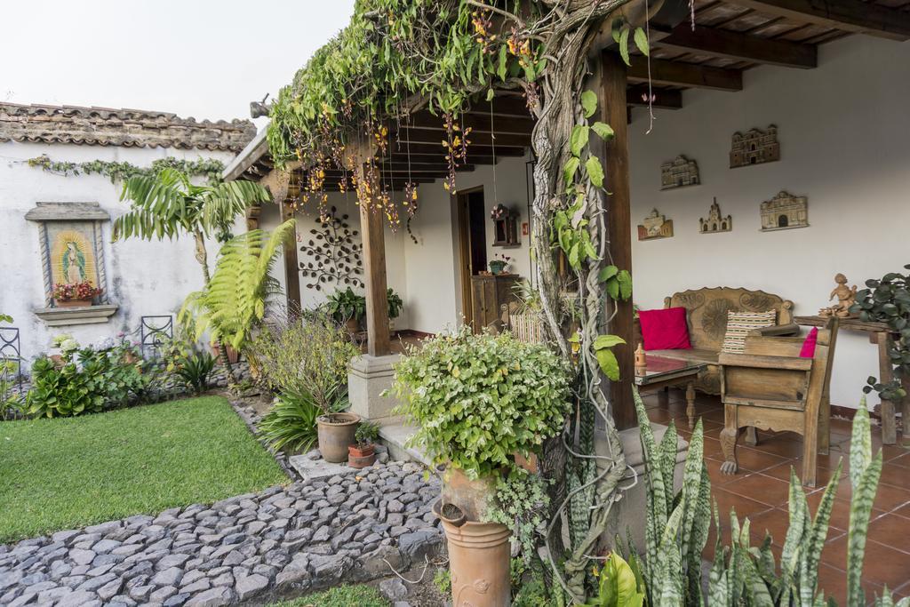 אנטיגואה גואטמלה Hostal San Nicolas מראה חיצוני תמונה