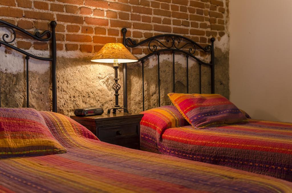 אנטיגואה גואטמלה Hostal San Nicolas מראה חיצוני תמונה