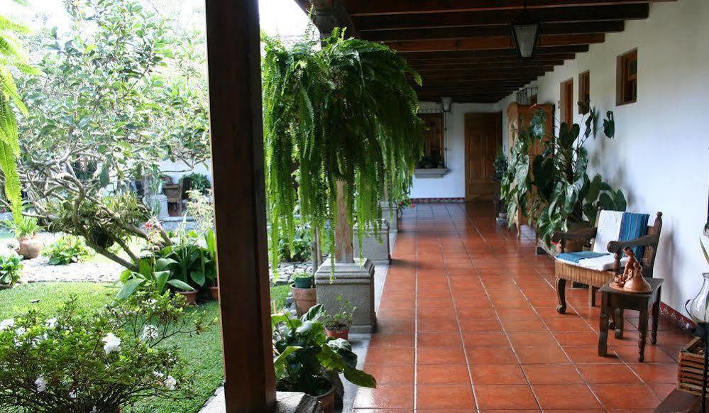 אנטיגואה גואטמלה Hostal San Nicolas מראה חיצוני תמונה