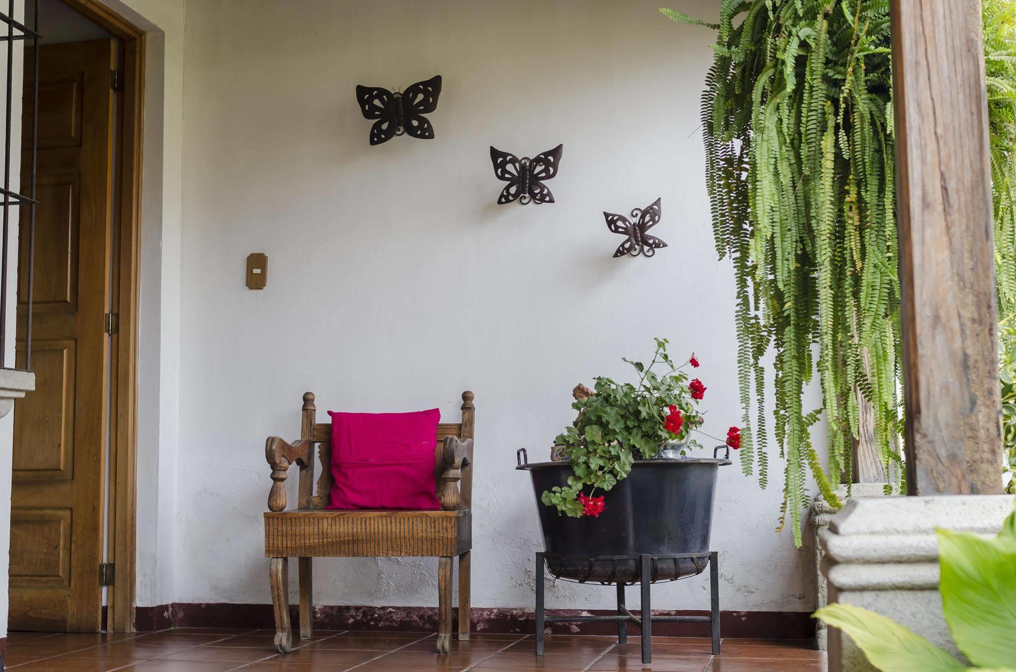 אנטיגואה גואטמלה Hostal San Nicolas מראה חיצוני תמונה