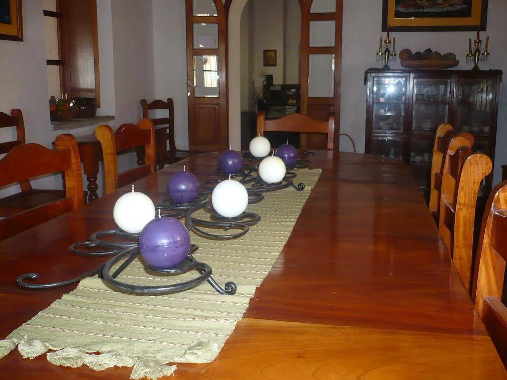 אנטיגואה גואטמלה Hostal San Nicolas מראה חיצוני תמונה