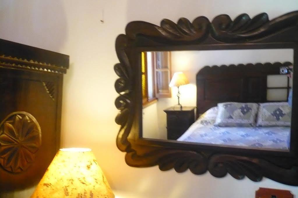 אנטיגואה גואטמלה Hostal San Nicolas מראה חיצוני תמונה